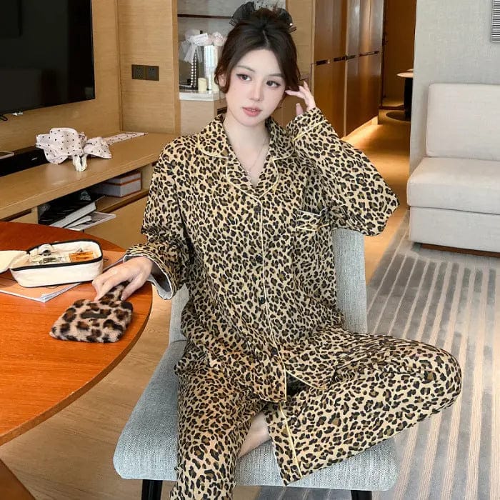 Saboor store  3484 / L Casual Cartoon Milk Silk Homewear Suit