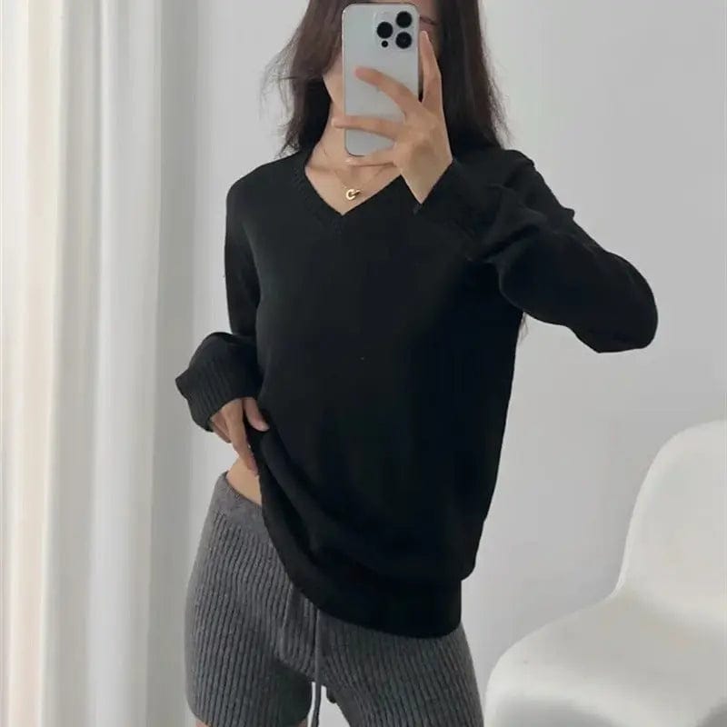 Saboor store  American Retro Simple V-neck Pullover Sweater