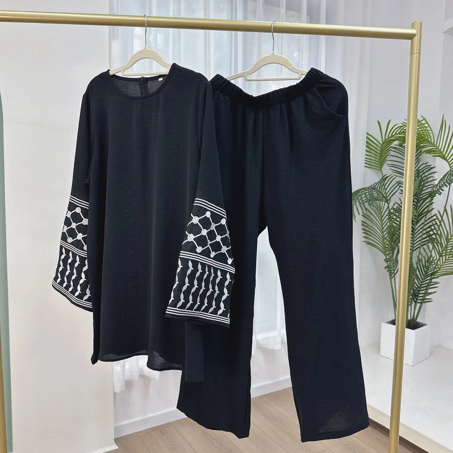 Saboor store  Black / MtoL Turkey Embroidered Wide-leg Pants Two-piece Set