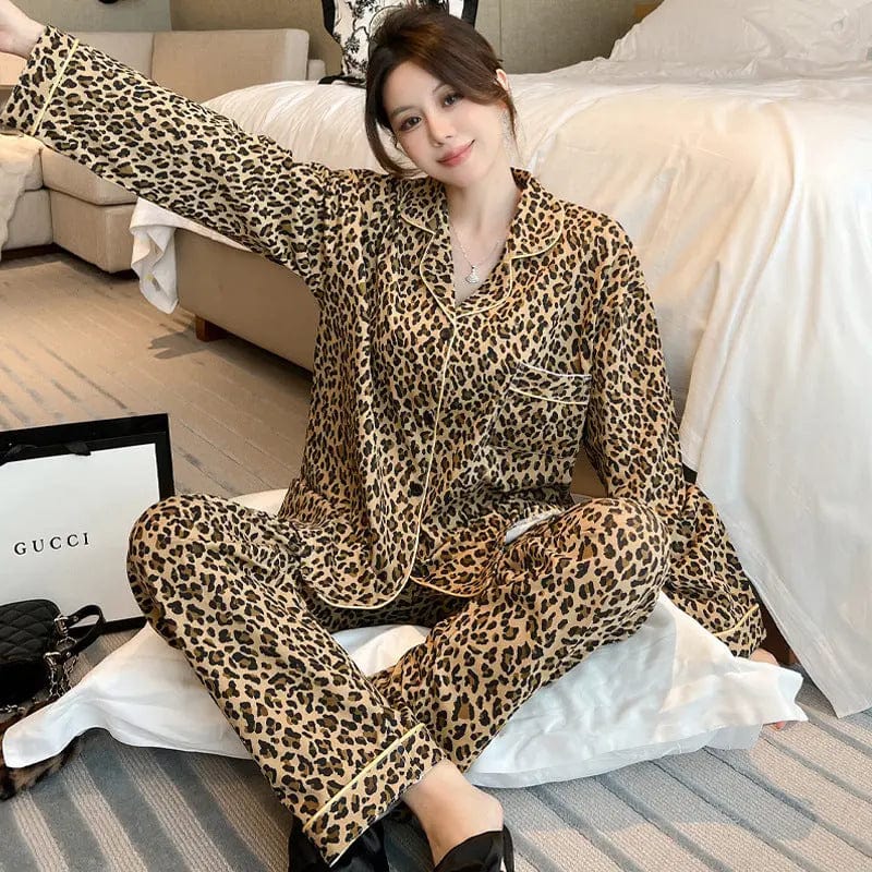 Saboor store  Casual Cartoon Milk Silk Homewear Suit