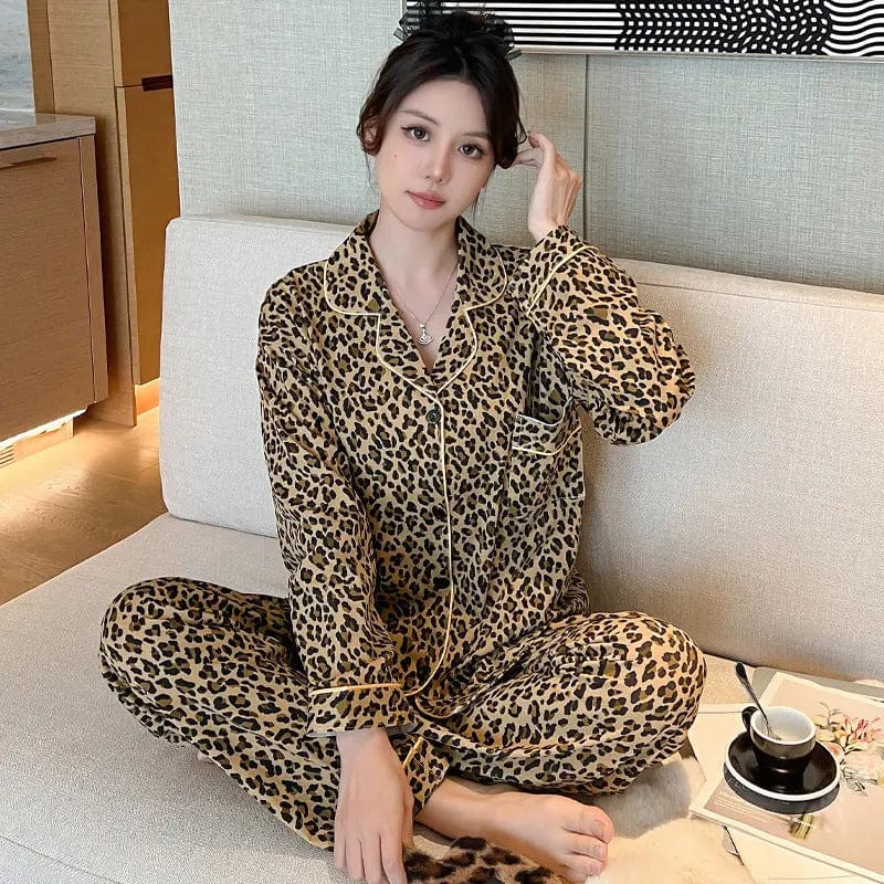 Saboor store  Casual Cartoon Milk Silk Homewear Suit