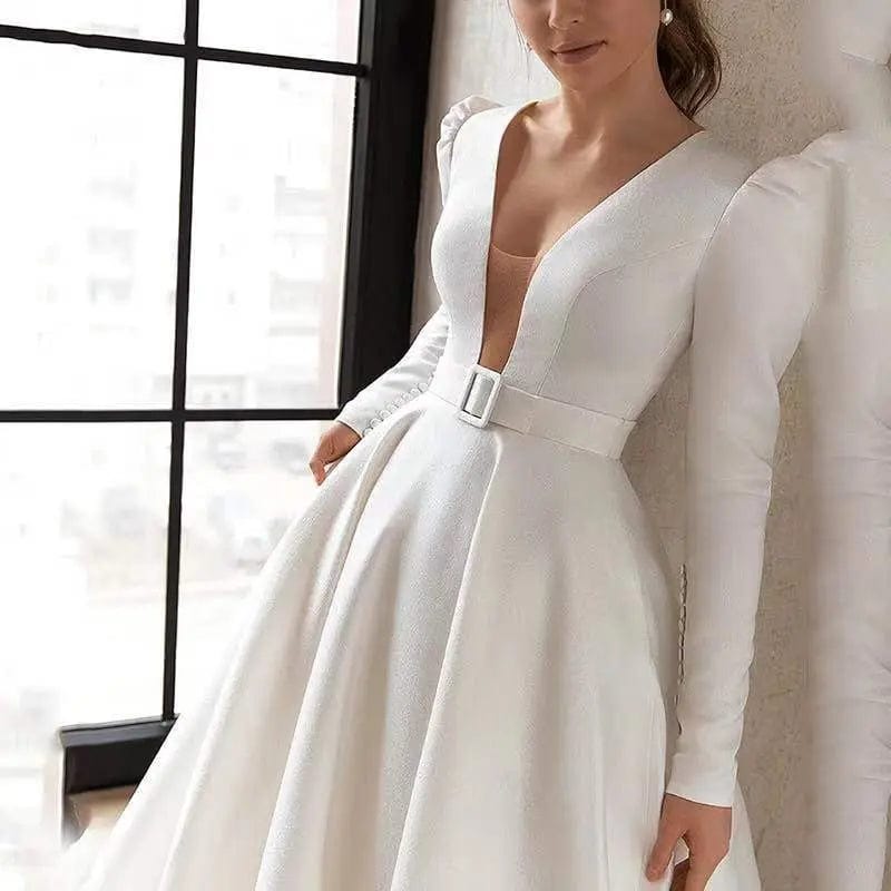 Saboor store Ladies Style White Dress Satin Surface W Ladies Style White Dress Satin Surface Was Thin And High French Temperament Dress Long Skirt