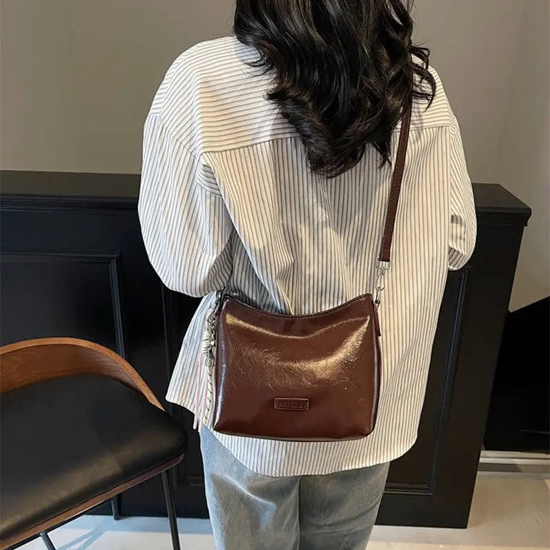 Saboor store Single Shoulder Underarm Bucket Bag Wome Single Shoulder Underarm Bucket Bag Women's Fashion Messenger Bag