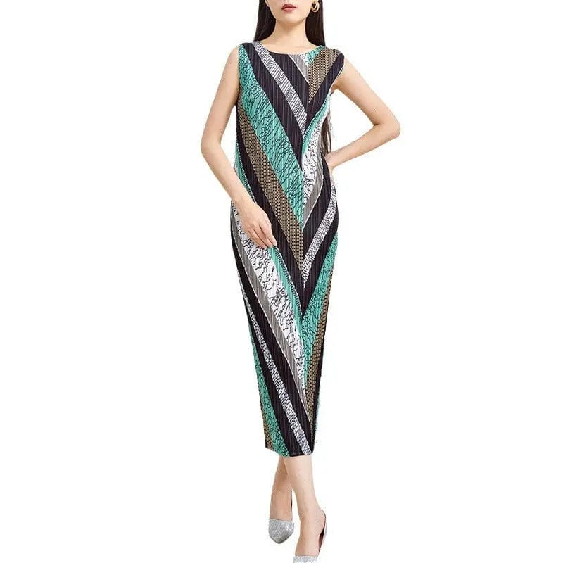 Saboor store  Women's Dresses > Maxi Dresses > Sleeveless Dresses Black And Green / Free Size Printed Dress Sleeveless Round Neck Slim Fit Long Dress